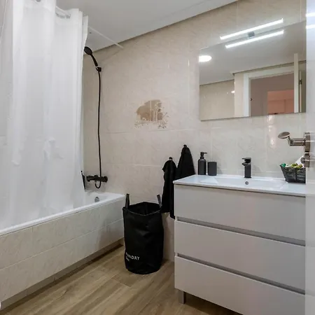 Apartamento Just Oliver Holidays - Turquesa La Pineda